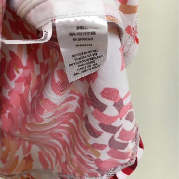 𝅺CALVIN Klein sleeveless shirred blouse. - Picture 6 of 6